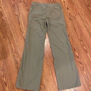 Pants used in good condition approx inseam 11” long  approx31”